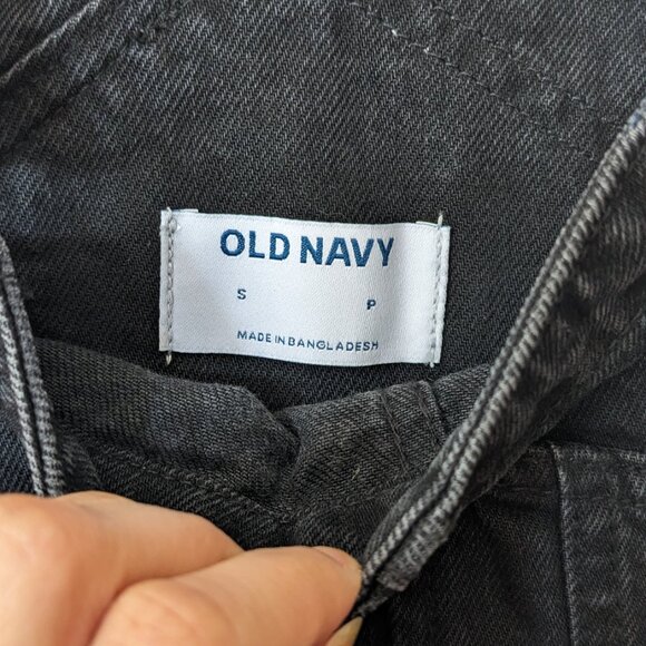 Old Navy Slouchy Straight Non-Stretch Jean Short Overalls - Picture 11 of 16